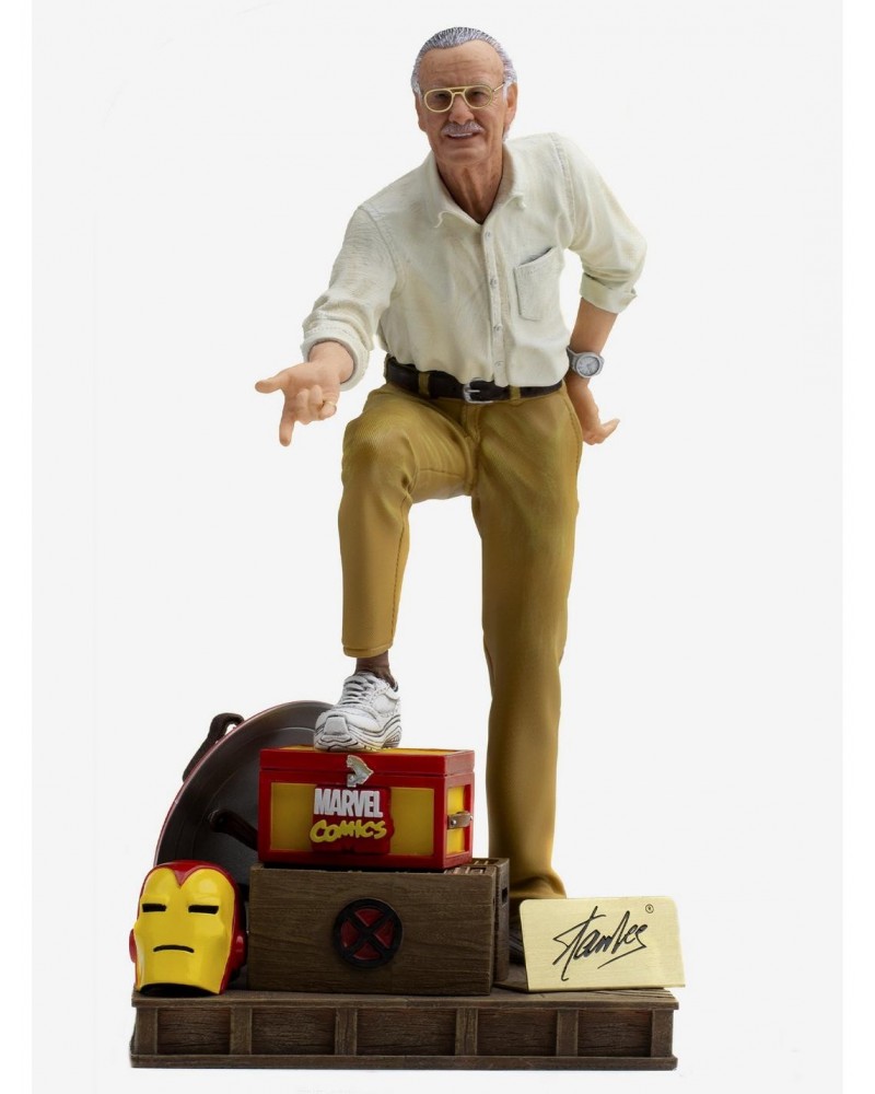 Stan Lee Art Scale 1/10 Deluxe $61.14 Merchandises